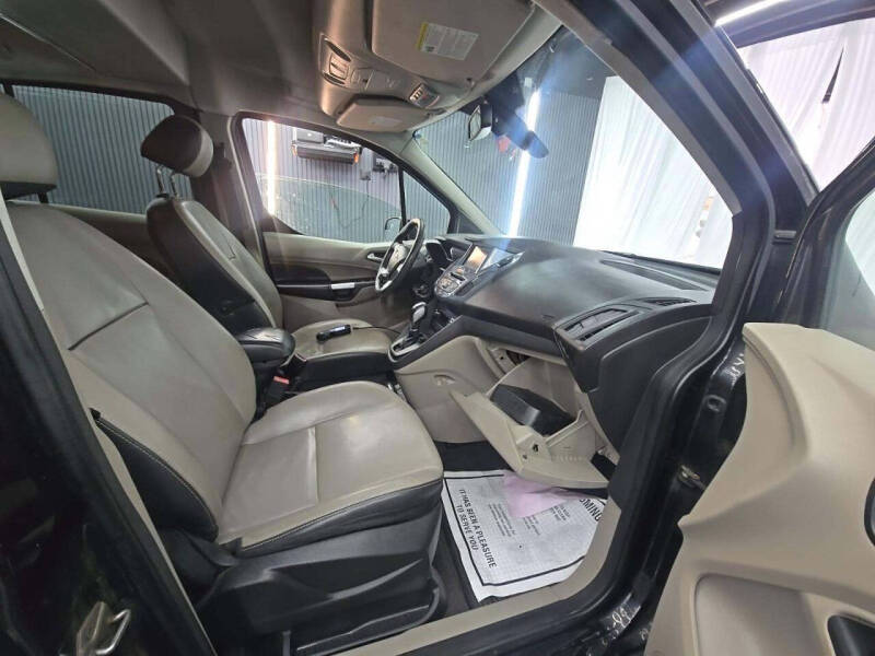 2014 Ford Transit Connect Titanium