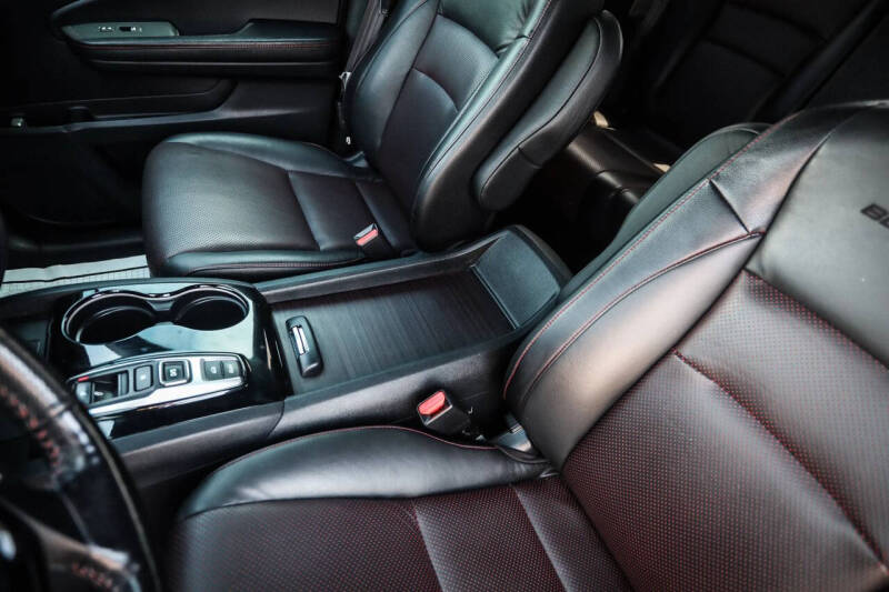 2022 Honda Ridgeline Black Edition