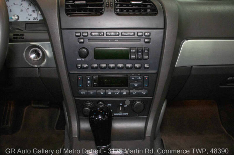 2002 Ford Thunderbird Deluxe