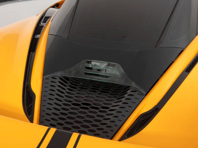 2025 McLaren 750S
