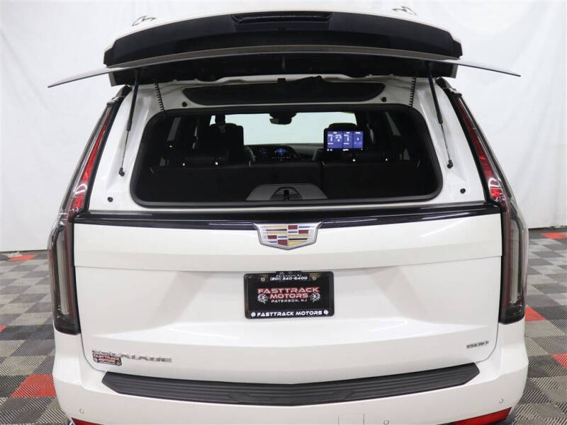 2021 Cadillac Escalade Sport