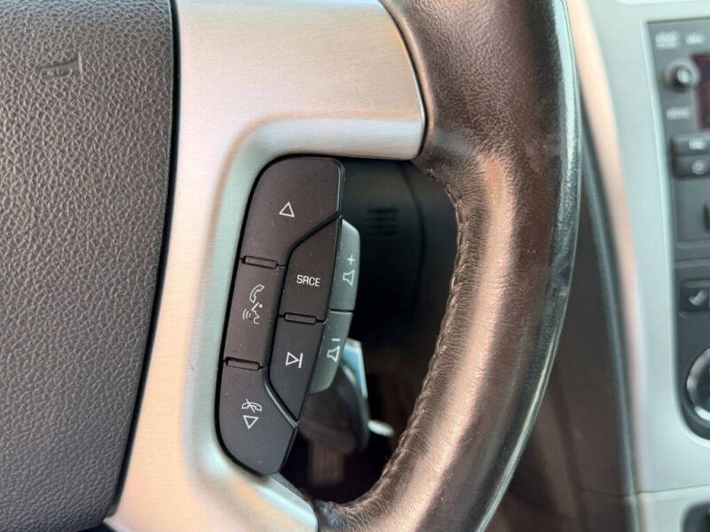2011 GMC Acadia SLT-2