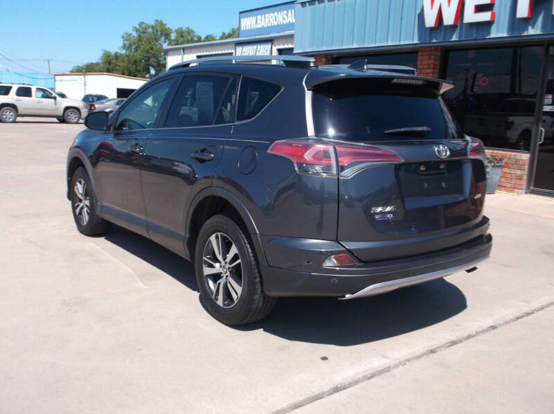 2017 Toyota RAV4 XLE