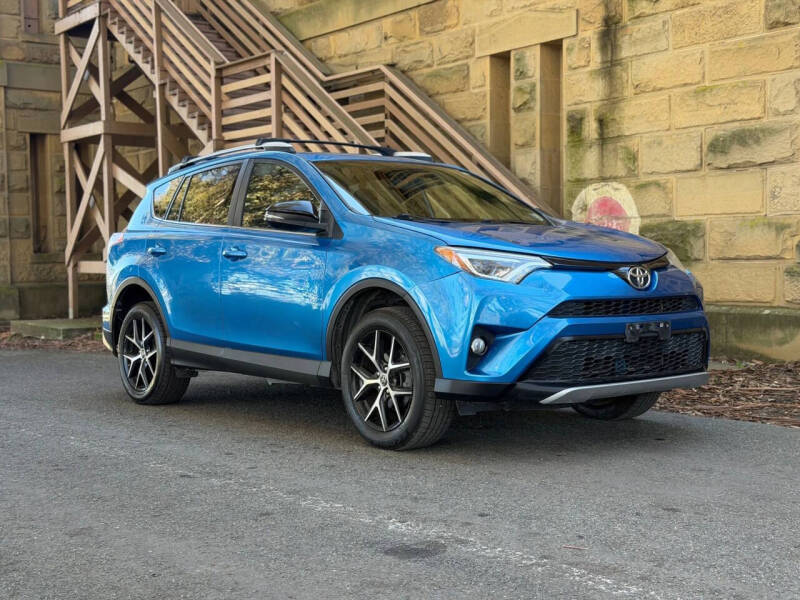 2016 Toyota RAV4 SE