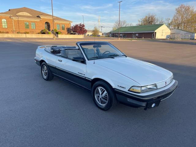 1990 Pontiac Sunbird LE Turbo