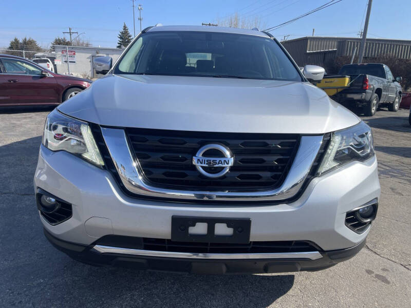 2018 Nissan Pathfinder Platinum