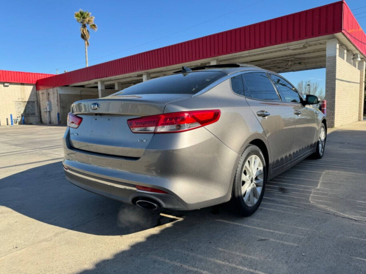 2018 Kia Optima for sale at Falasteen Motors in La Place, LA