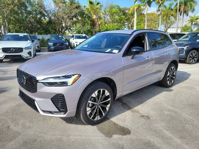 2026 Volvo XC60 B5 Plus