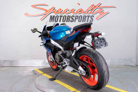 2022 Aprilia RS 660