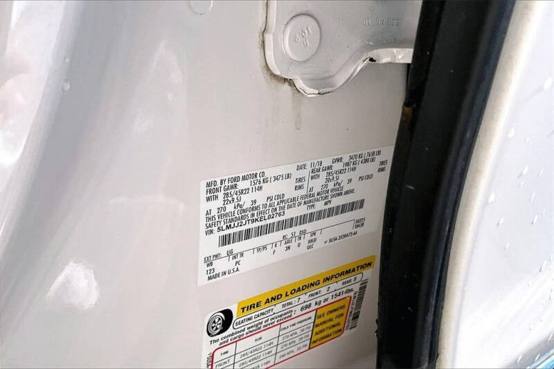 2019 Lincoln Navigator Select