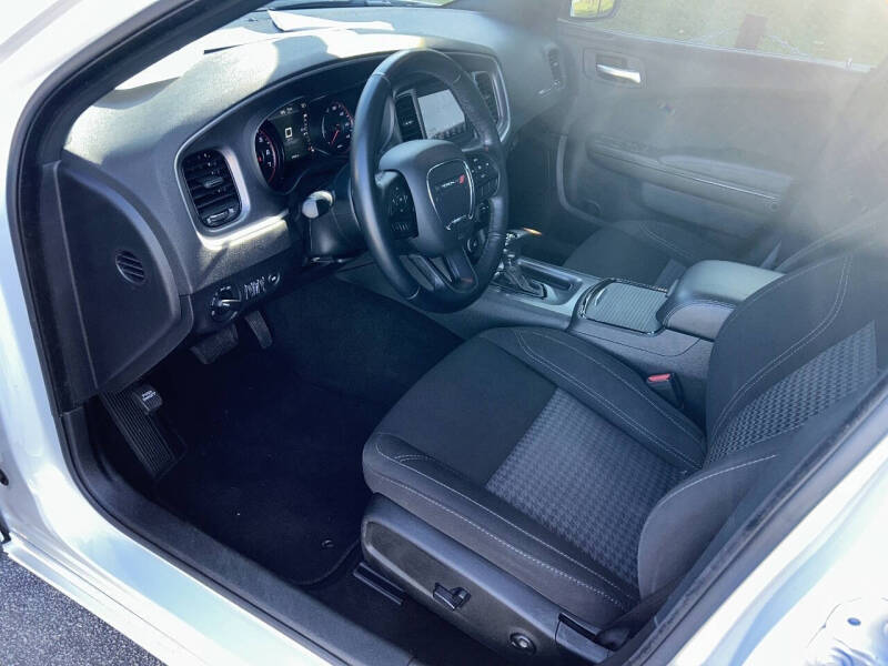 2020 Dodge Charger SXT