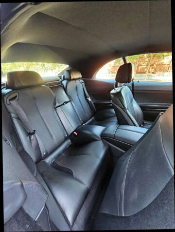 2012 BMW 6 Series 650i