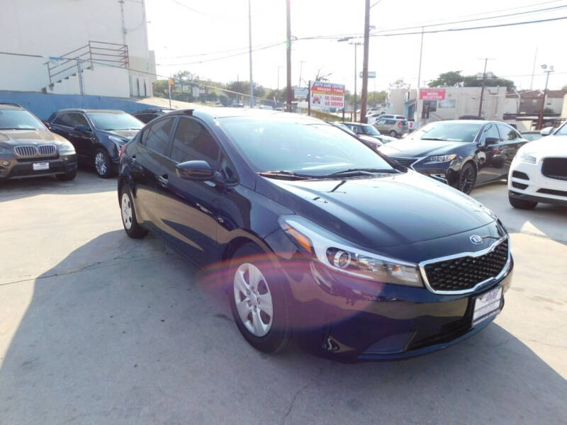 2017 Kia Forte for sale at AMD AUTO in San Antonio TX