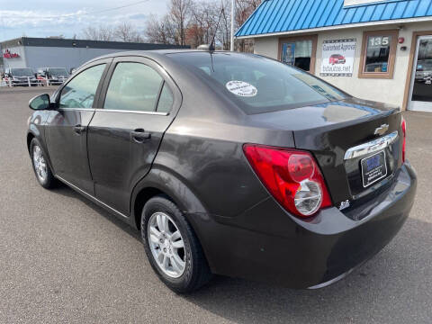 2016 Chevrolet Sonic LT Auto