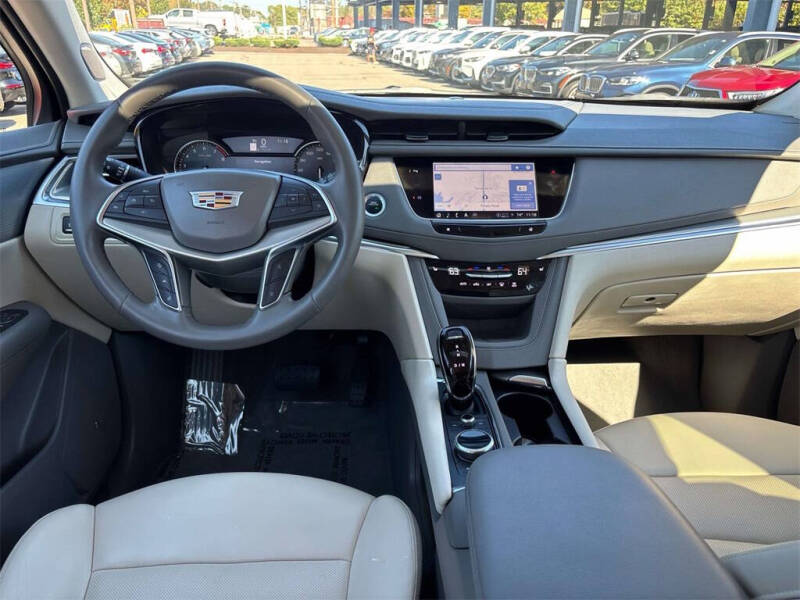 2025 Cadillac XT5 Premium Luxury