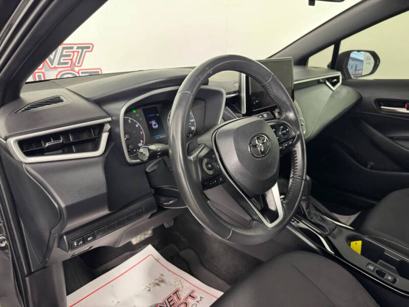 2023 Toyota Corolla Hatchback SE