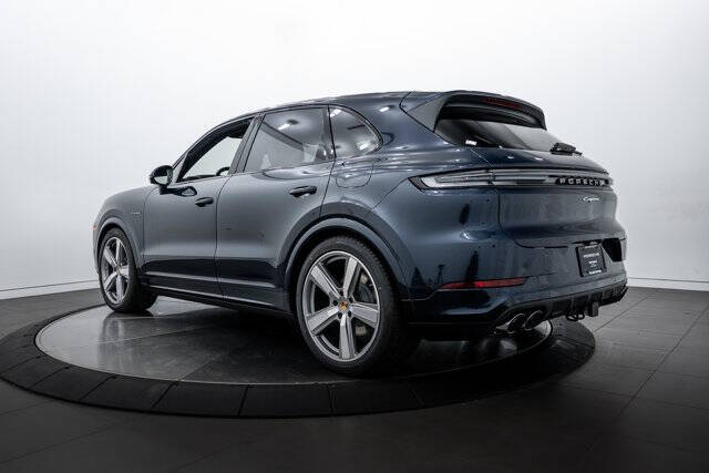 2026 Porsche Cayenne E-Hybrid