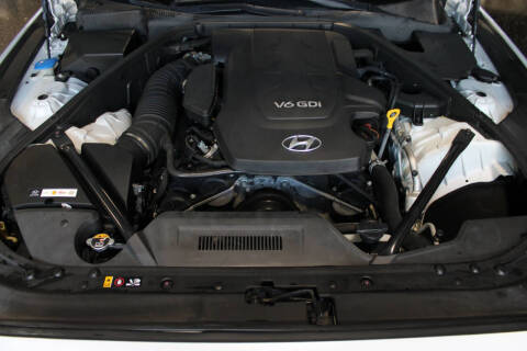 2016 Hyundai Genesis