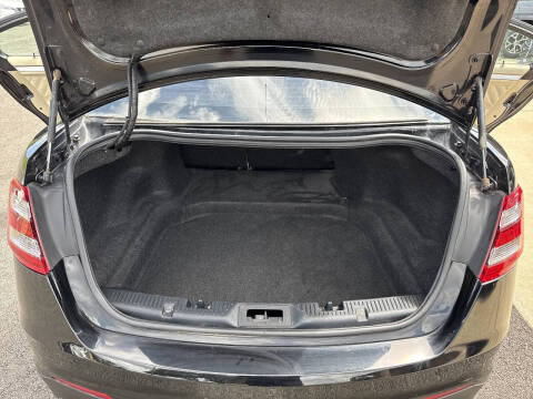 2018 Ford Taurus SE