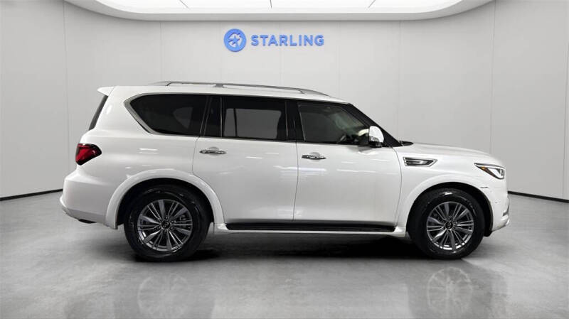 2024 Infiniti QX80 Luxe