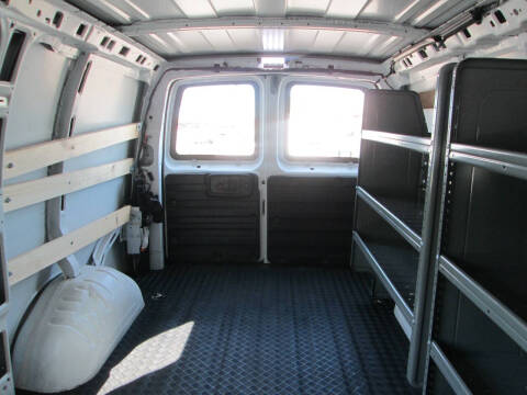 2024 Chevrolet Express 2500