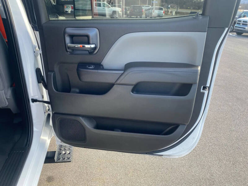 2023 Chevrolet Silverado 6500HD