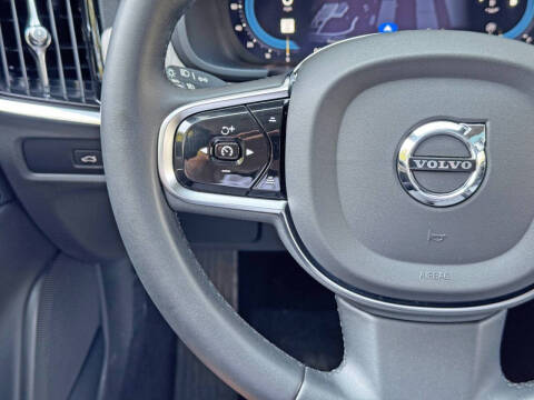 2023 Volvo S90 B6 Plus