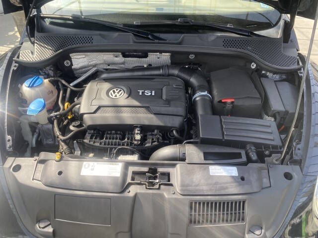2017 Volkswagen Beetle 1.8T SE