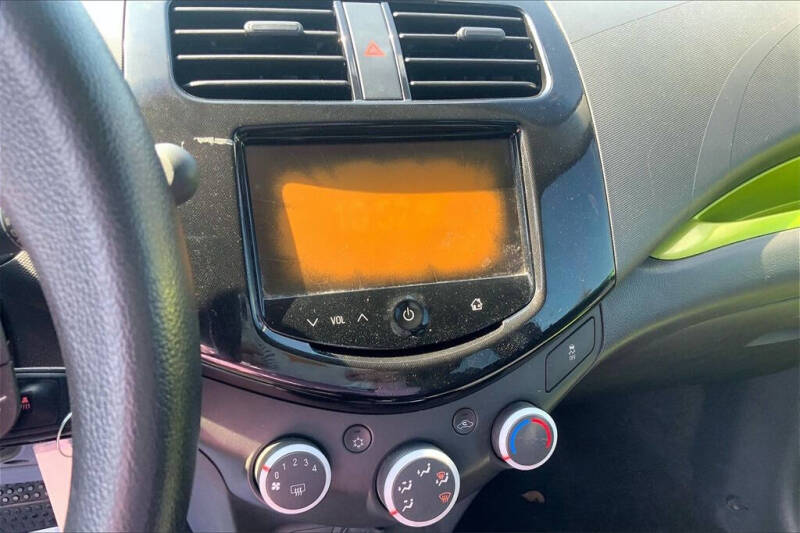 2013 Chevrolet Spark 1LT Auto