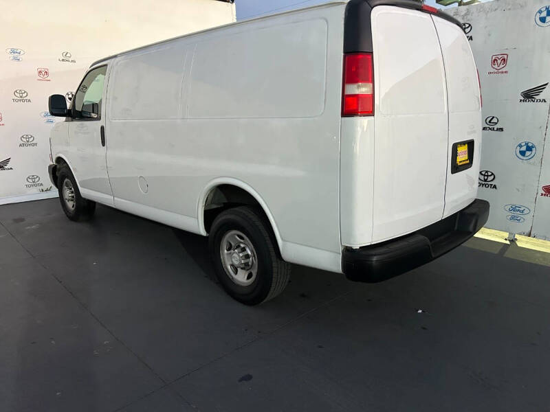 2015 Chevrolet Express 2500