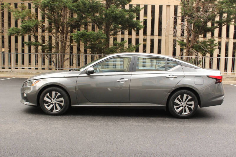 2022 Nissan Altima 2.5 S