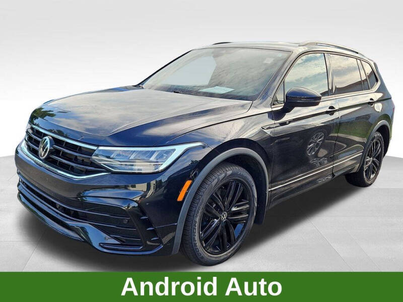 2022 Volkswagen Tiguan SE R-Line Black