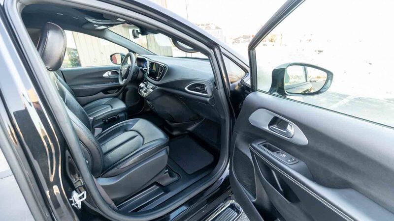 2022 Chrysler Pacifica Touring L