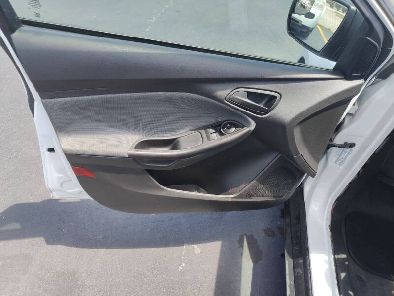 2012 Ford Focus S