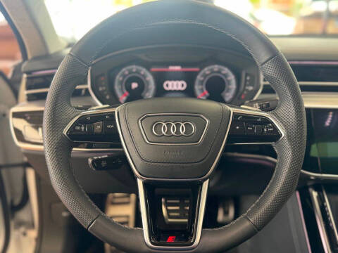 2023 Audi S8 4.0T quattro