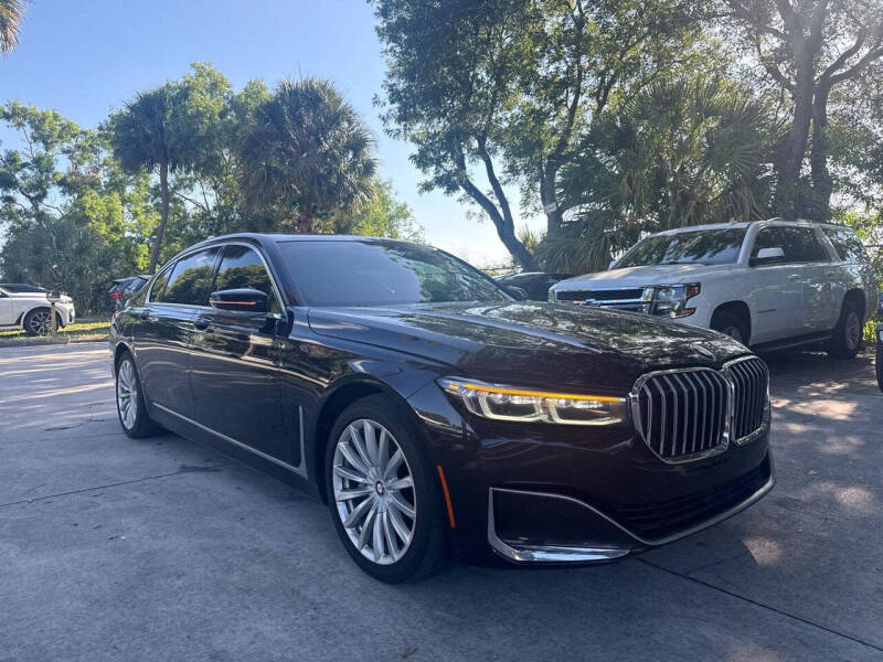 2022 BMW 7 Series 740i