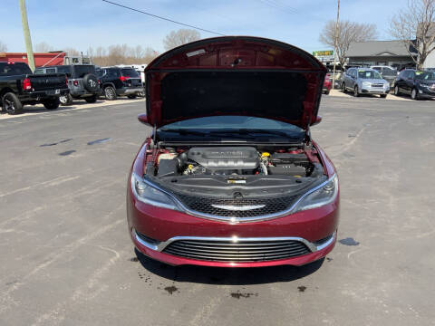 2015 Chrysler 200 Limited