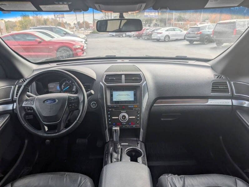 2017 Ford Explorer Limited