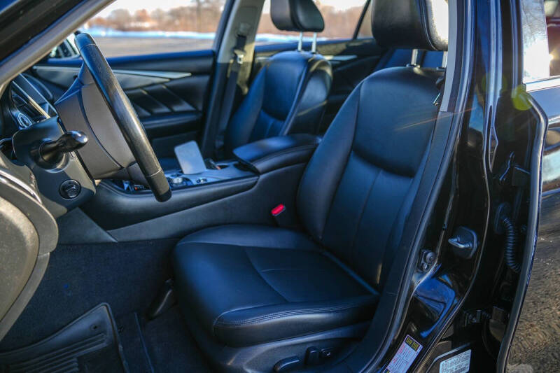 2016 Infiniti Q50 2.0T