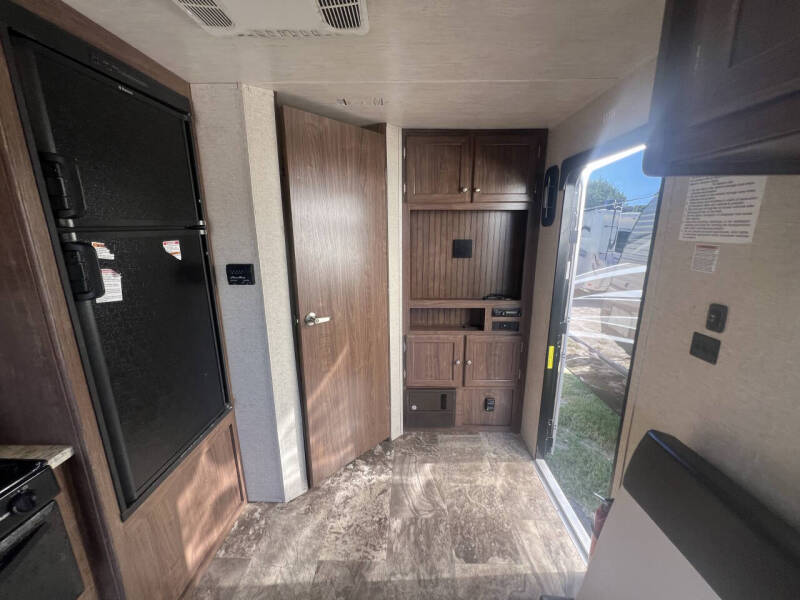 2017 Heartland Pioneer