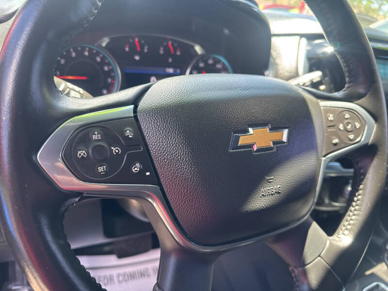 2022 Chevrolet Traverse LT Leather