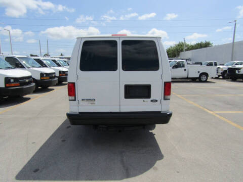 2012 Ford E-Series E-350 SD XL