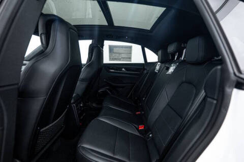 2025 Porsche Macan Electric