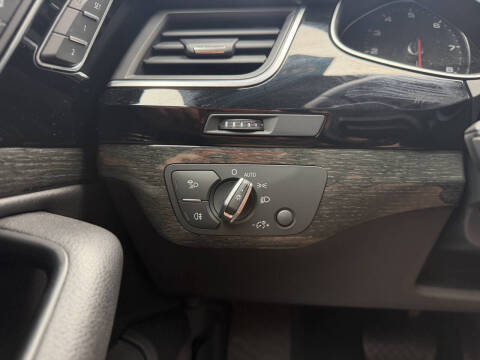 2019 Audi Q7 quattro Premium 55 TFSI