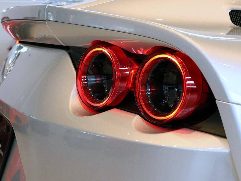 2019 Ferrari 812 Superfast
