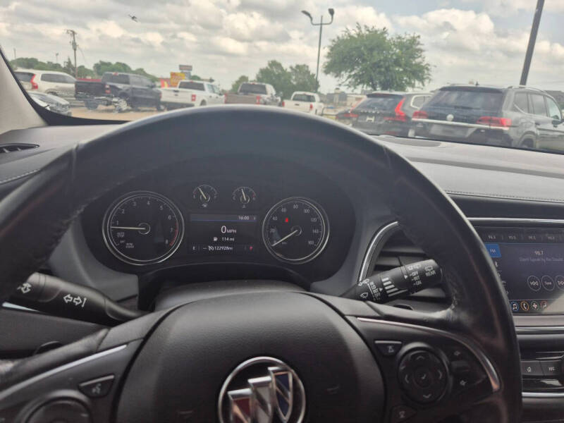 2020 Buick Enclave Essence