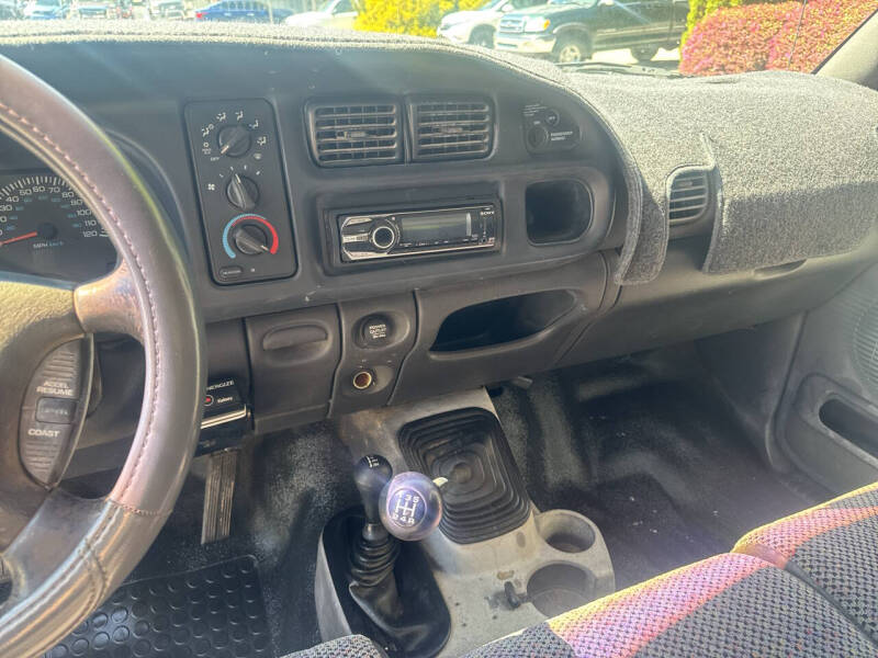 2000 Dodge Ram 3500 SLT