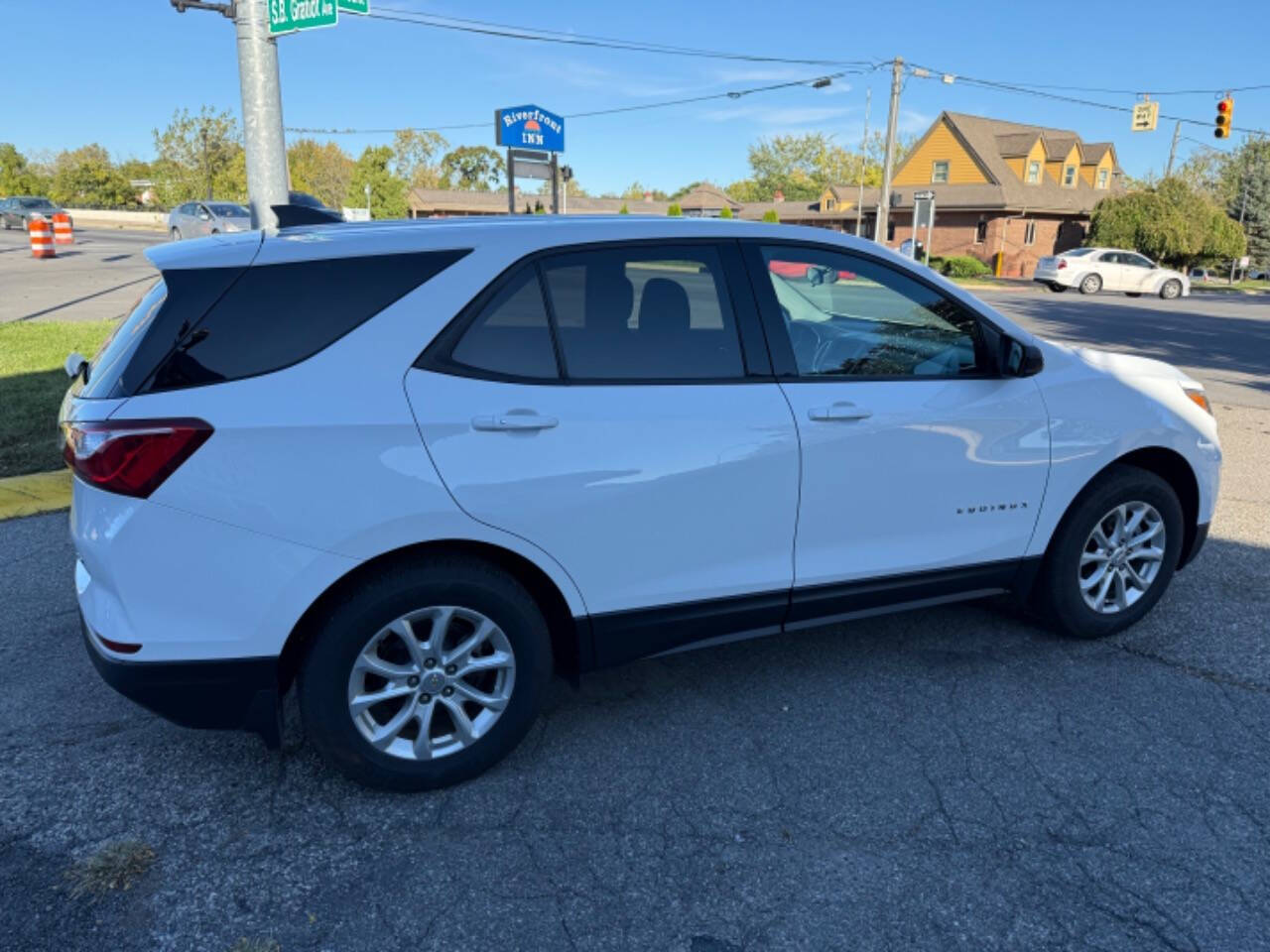 2019 Chevrolet Equinox for sale at ONE PRICE AUTO in Mount Clemens, MI