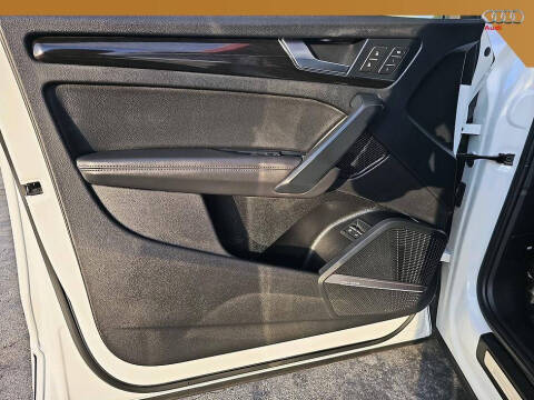 2020 Audi Q5 e quattro Premium Plus 55 TFSI