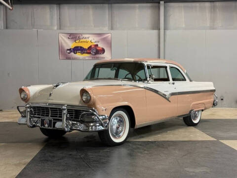 1956 Ford Fairlane